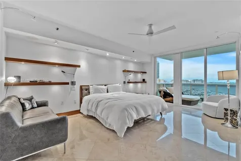 400 Alton Road Miami Beach FL 33139