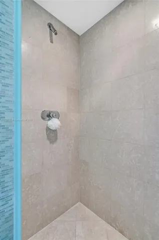 400 Alton Road Miami Beach FL 33139