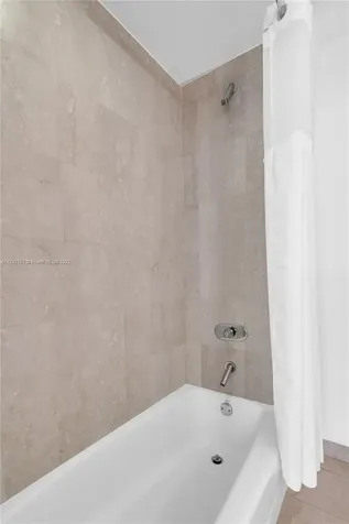 400 Alton Road Miami Beach FL 33139