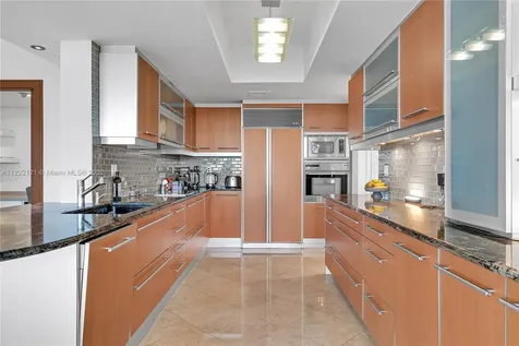 400 Alton Road Miami Beach FL 33139