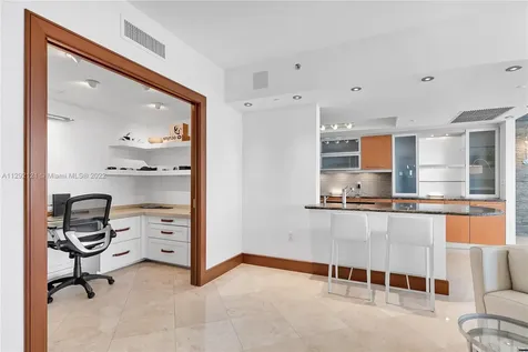 400 Alton Road Miami Beach FL 33139