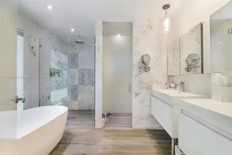 2140 NE 190th Terrace North Miami Beach FL 33179