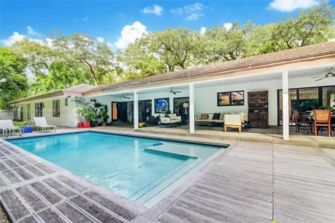 2140 NE 190th Terrace North Miami Beach FL 33179