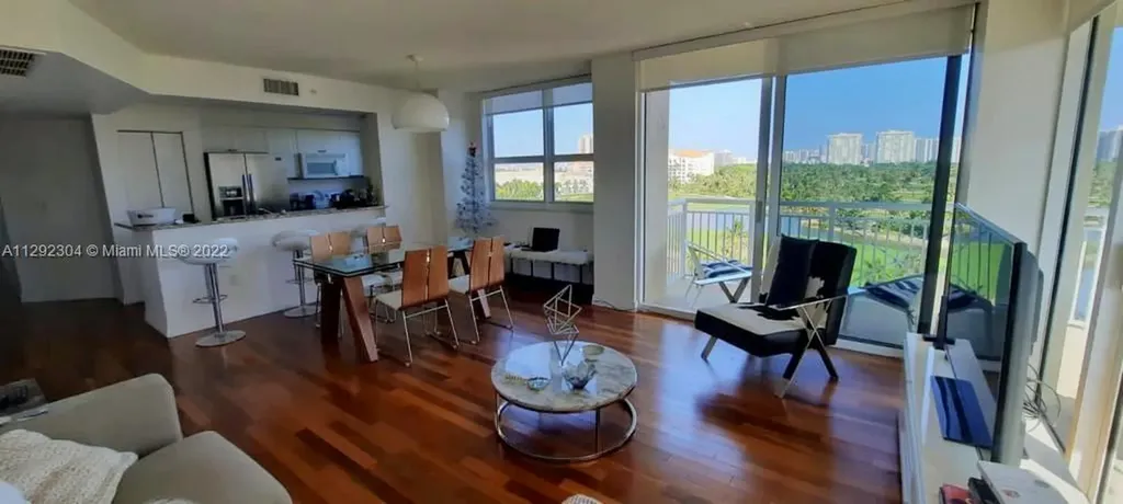 19501 W Country Club Drive Aventura FL 33180