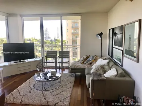 19501 W Country Club Drive Aventura FL 33180