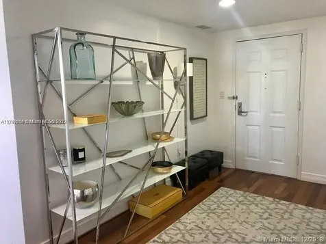 19501 W Country Club Drive Aventura FL 33180