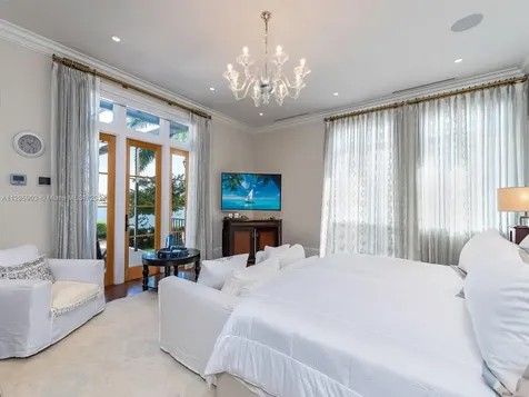 555 Reinante Avenue Coral Gables FL 33156