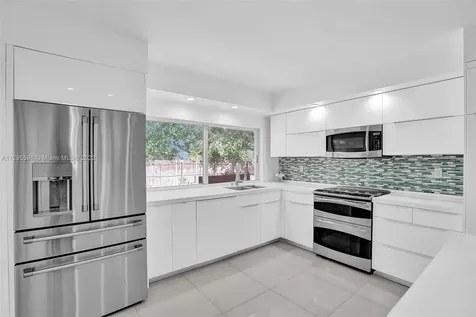 19401 NE 22nd Road North Miami Beach FL 33179