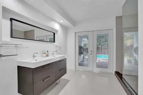 19401 NE 22nd Road North Miami Beach FL 33179