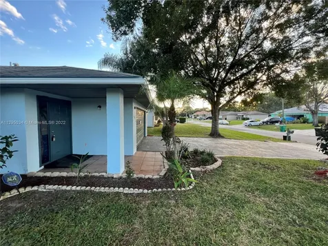 1921 SW Hickock Terrace Port St. Lucie FL 34953