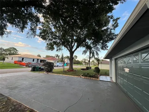 1921 SW Hickock Terrace Port St. Lucie FL 34953