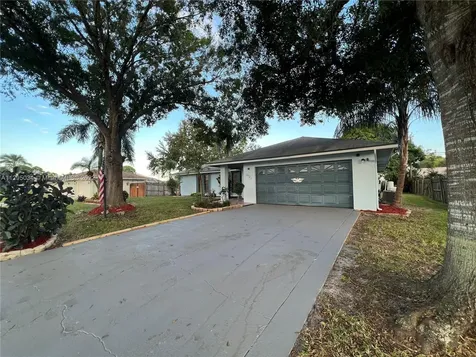 1921 SW Hickock Terrace Port St. Lucie FL 34953