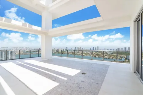 16385 Biscayne Boulevard North Miami Beach FL 33160
