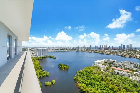 16385 Biscayne Boulevard North Miami Beach FL 33160