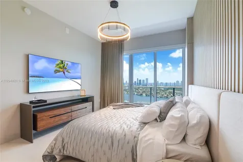 16385 Biscayne Boulevard North Miami Beach FL 33160