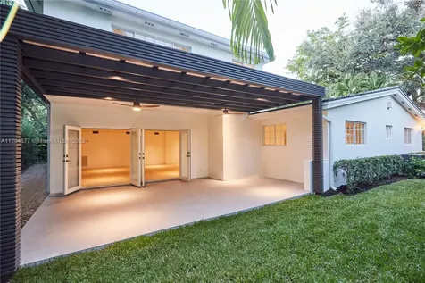 4300 Monserrate Street Coral Gables FL 33146