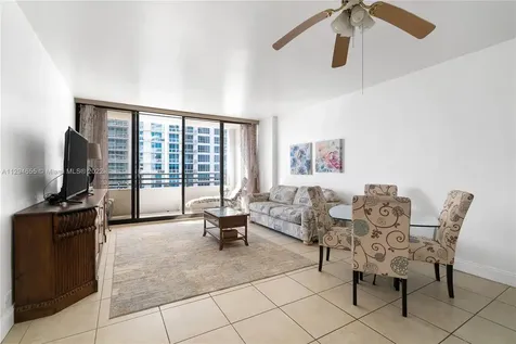 3505 S Ocean Drive Hollywood FL 33019