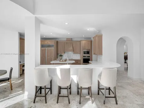 10151 SW 57th Court Pinecrest FL 33156