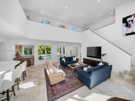 10151 SW 57th Court Pinecrest FL 33156