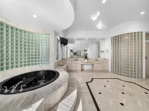 10151 SW 57th Court Pinecrest FL 33156
