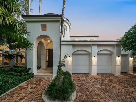 10151 SW 57th Court Pinecrest FL 33156