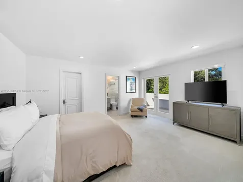 10151 SW 57th Court Pinecrest FL 33156