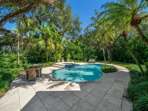 10151 SW 57th Court Pinecrest FL 33156