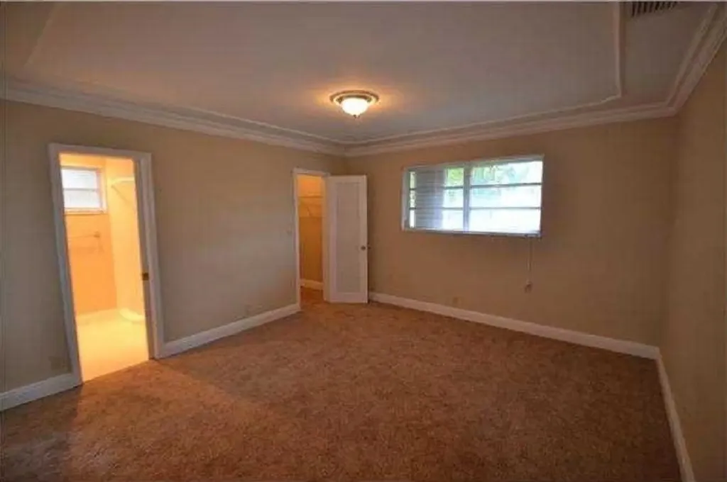 6384 NW 39th Street Coral Springs FL 33067