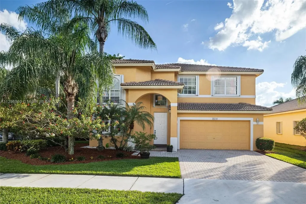 16710 Sapphire Court Weston FL 33331