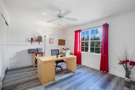 16710 Sapphire Court Weston FL 33331