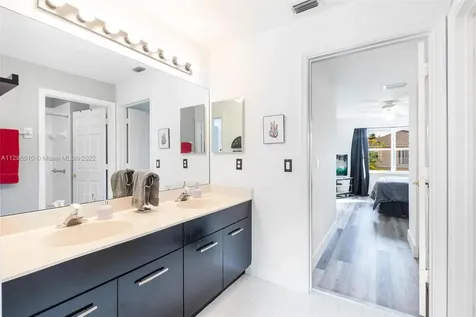 16710 Sapphire Court Weston FL 33331