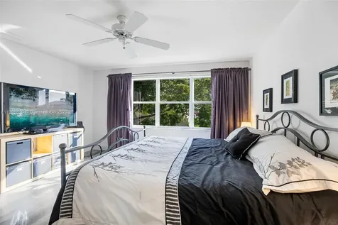 16710 Sapphire Court Weston FL 33331