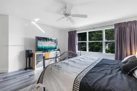 16710 Sapphire Court Weston FL 33331