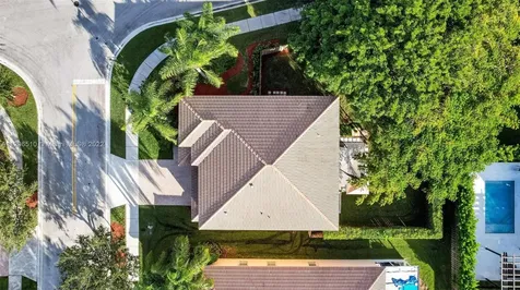 16710 Sapphire Court Weston FL 33331
