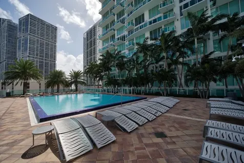 41 SE 5th Street Miami FL 33131