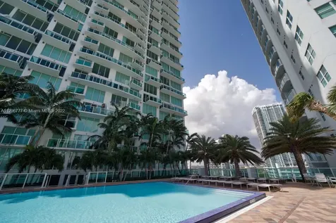 41 SE 5th Street Miami FL 33131