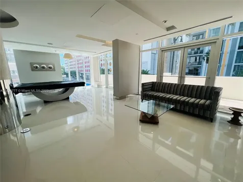 41 SE 5th Street Miami FL 33131