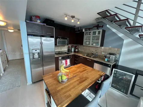 41 SE 5th Street Miami FL 33131