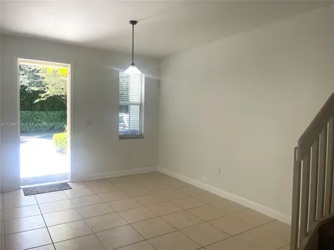 10721 NW 74th Terrace Doral FL 33178