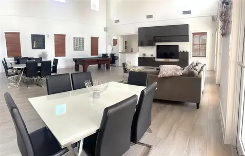 10721 NW 74th Terrace Doral FL 33178