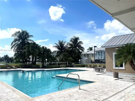 10721 NW 74th Terrace Doral FL 33178