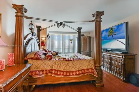 2100 S Ocean Lane Fort Lauderdale FL 33316