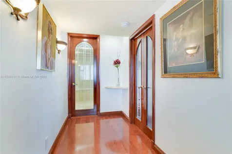 2100 S Ocean Lane Fort Lauderdale FL 33316
