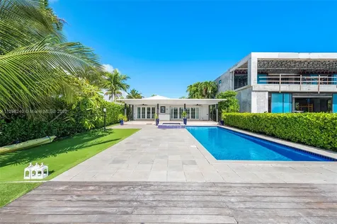 932 88th Street Surfside FL 33154