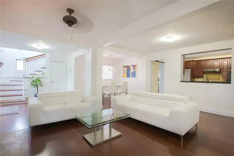 12534 Griffing Boulevard North Miami FL 33161