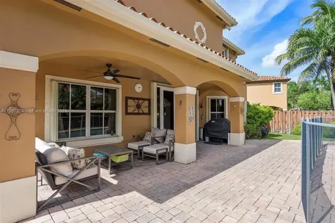 15020 SW 27th Street Miami FL 33185