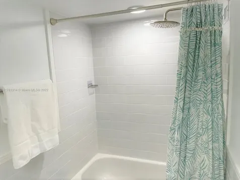 5161 Collins Avenue Miami Beach FL 33140