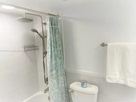 5161 Collins Avenue Miami Beach FL 33140