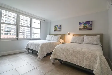 5161 Collins Avenue Miami Beach FL 33140
