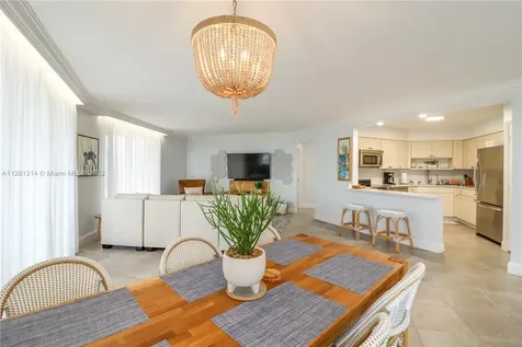 5161 Collins Avenue Miami Beach FL 33140